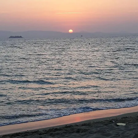 Sunrise Naxos 1 דירה מיקרי ויגלה